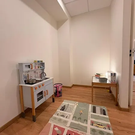 Апартаменты Family Tallinn, Kids Room, Sleeps 4 *